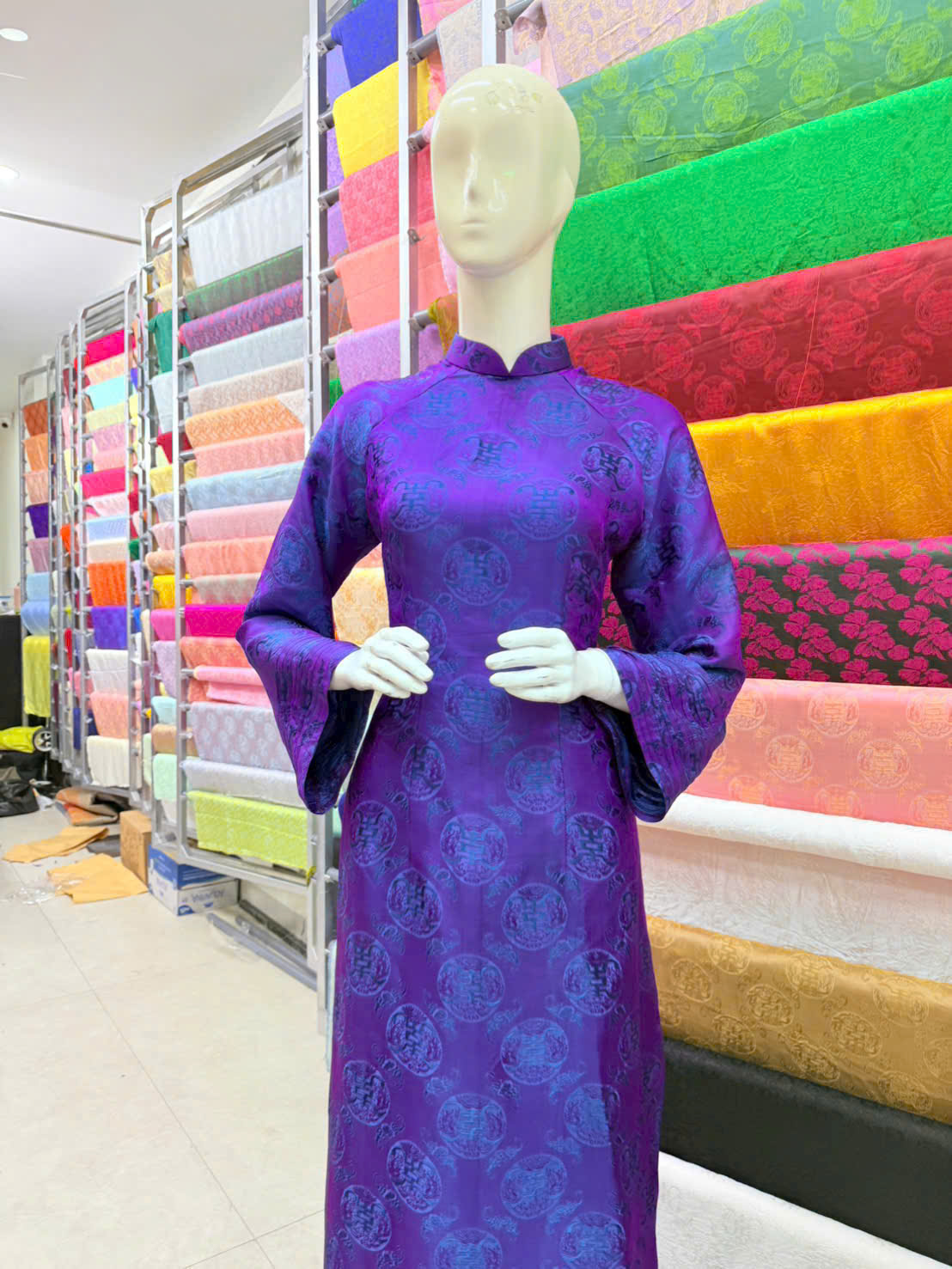 Áo Dài Truyền Thống Cổ Điển